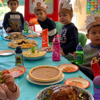 happy-thanksgiving-table-popsicleland